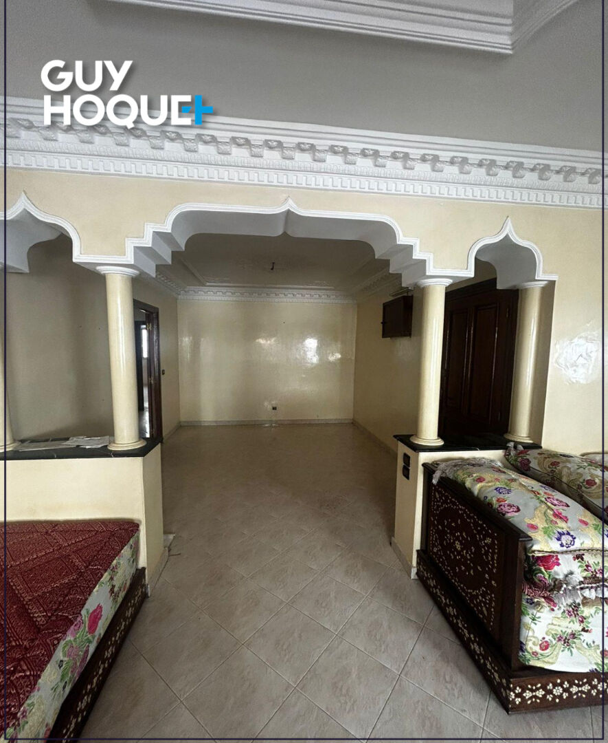 Exceptionnel appartement de 332 m² avec 5 chambres et terrasse de 100 m² au coeur du Triangle d'Or