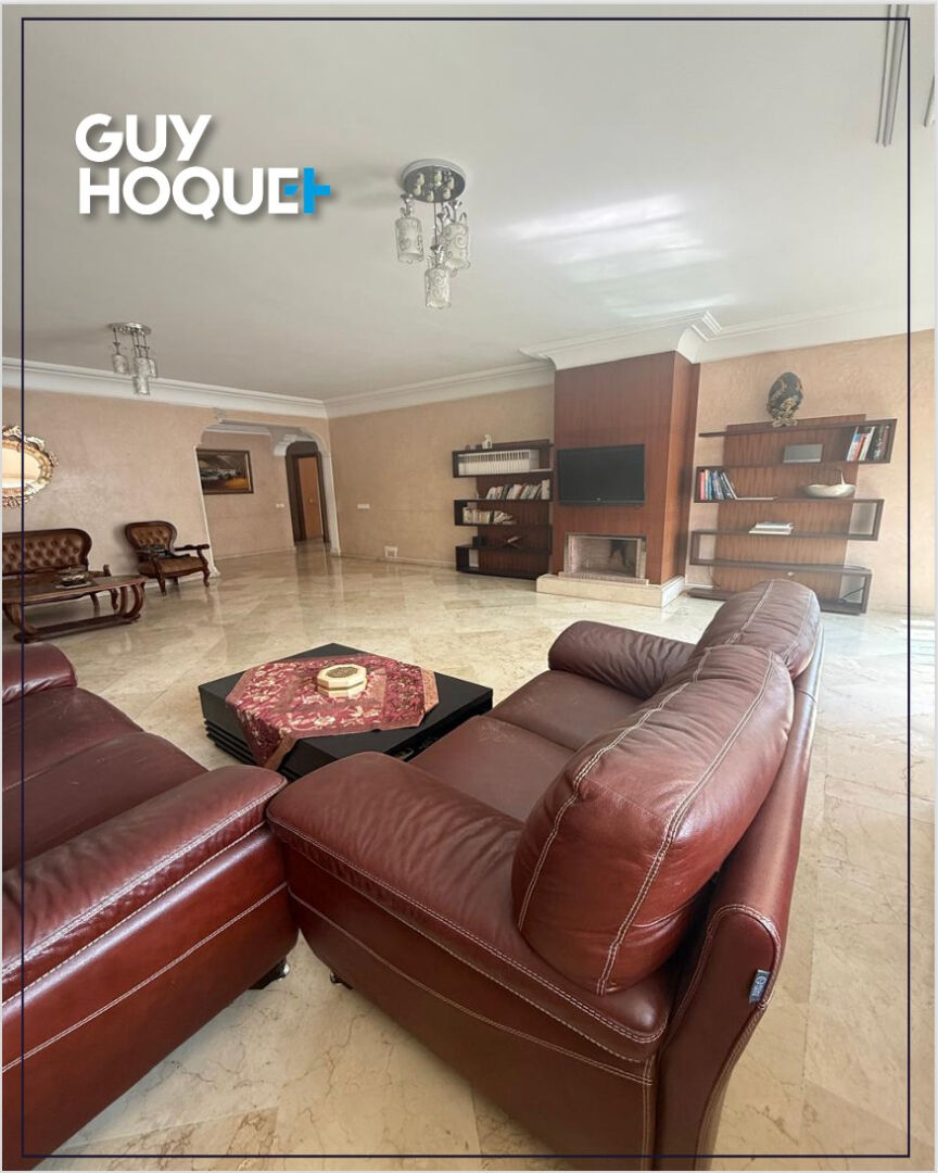 APPARTEMENT A VENDRE SUR 2 MARS A QUELQUES MIN DE  L'ECOLE LA RESIDENCE