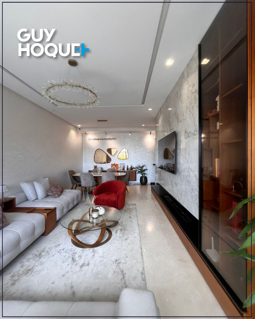 Magnifique 2 chambres à l'Oasis avec terrasse