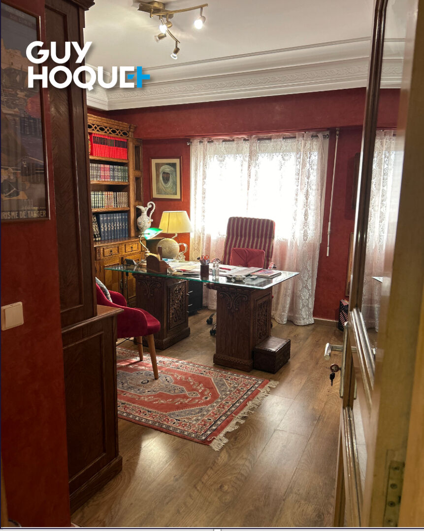 Magnifique appartement 240m2 au 5iem étage sur Gauthier