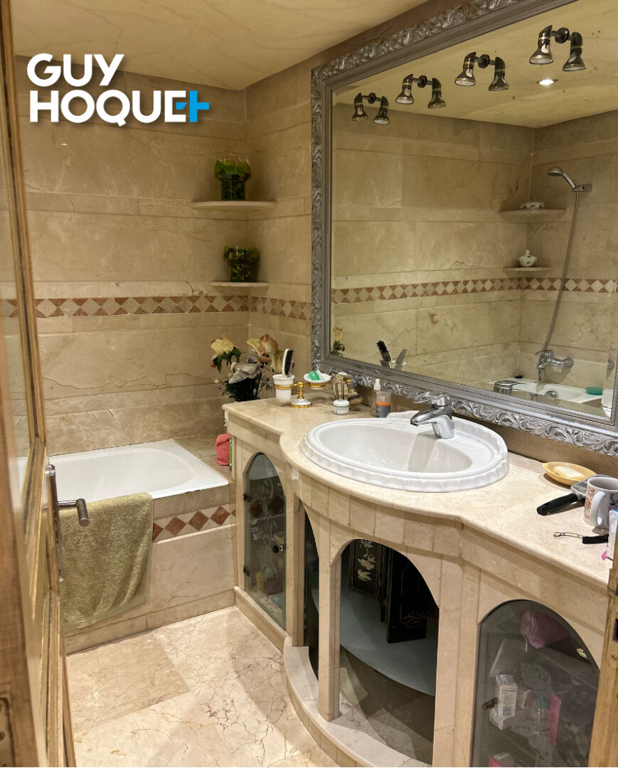 Magnifique appartement 240m2 au 5iem étage sur Gauthier