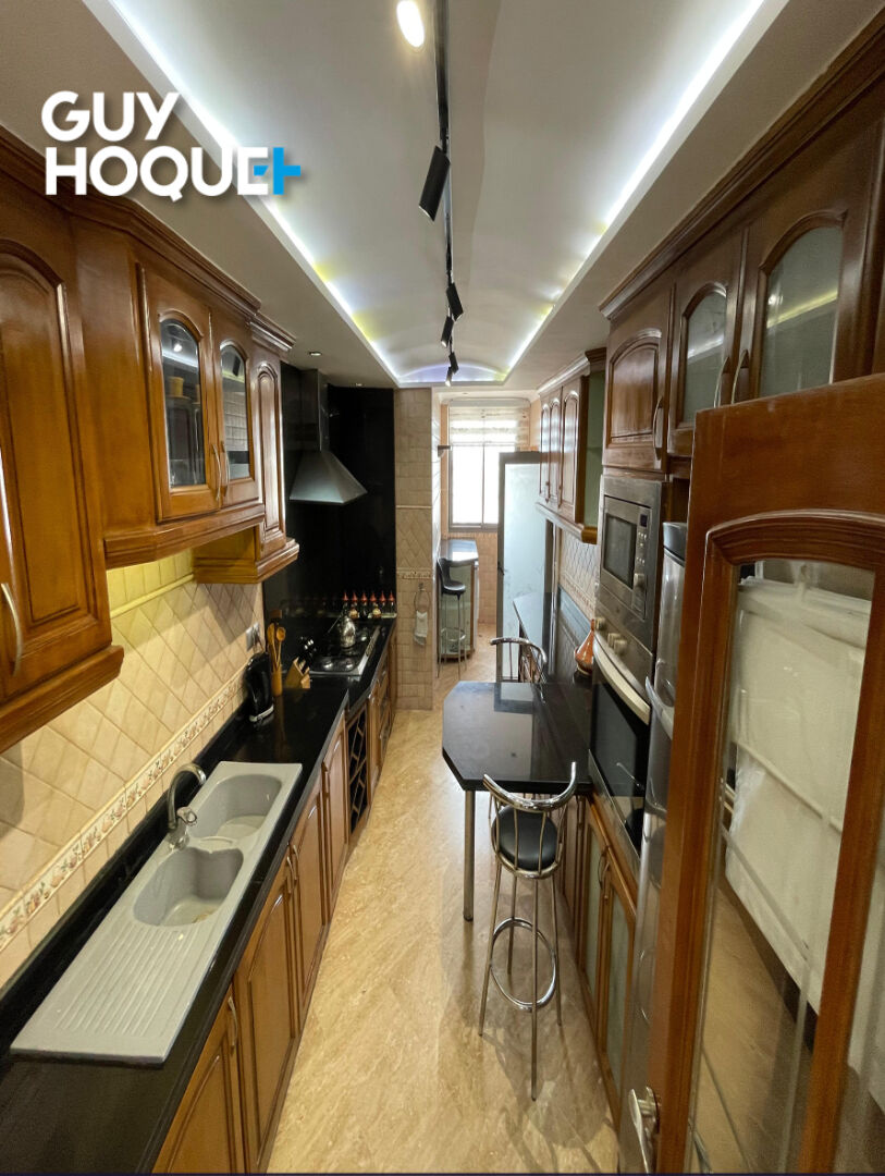 Appartement  au 9iem étage avec une vue panoramique