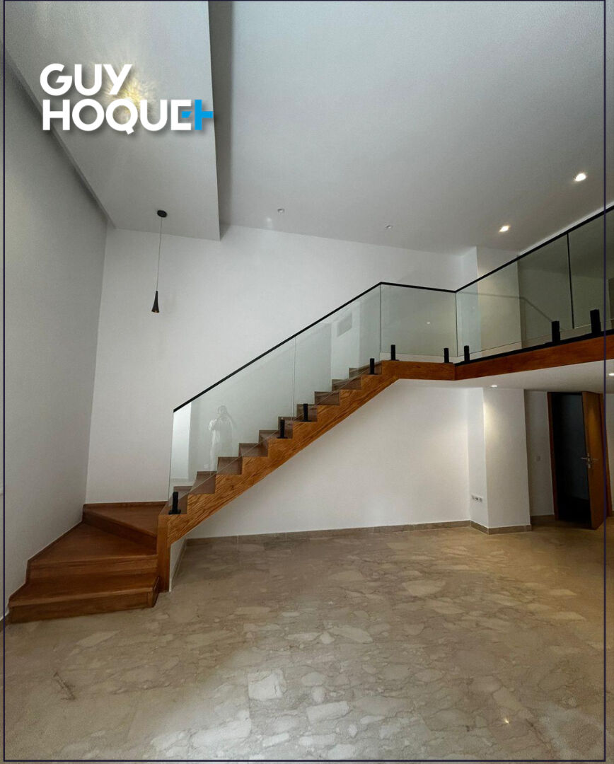 Duplex rénové à la Cité des Perles, Bourgogne