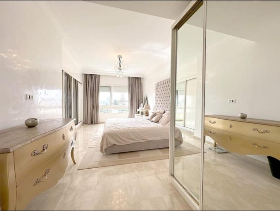 Appartement à vendre au Triangle d'or