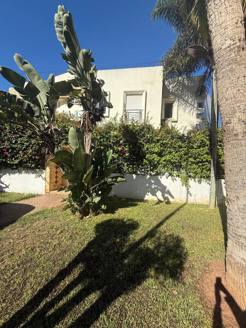 Très belle villa à la vente à 2 min de la mer et du Morocco Mall