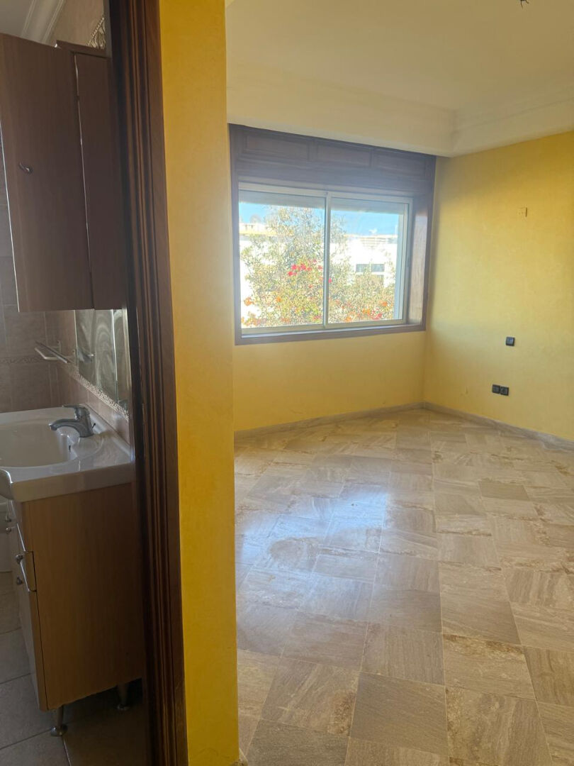 Très belle villa à la vente à 2 min de la mer et du Morocco Mall