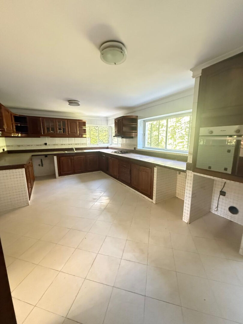 Très belle villa à la vente à 2 min de la mer et du Morocco Mall