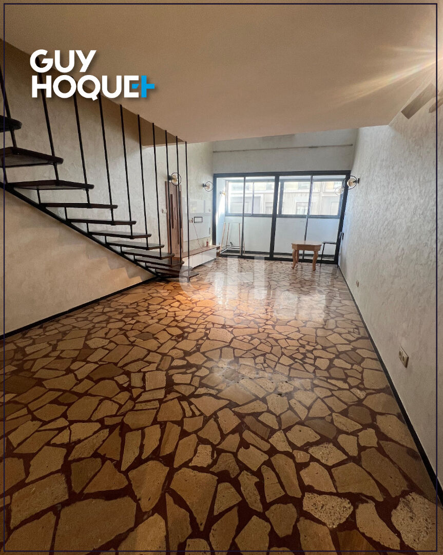 Superbe duplex Art Déco entièrement rénové à Emile Zola