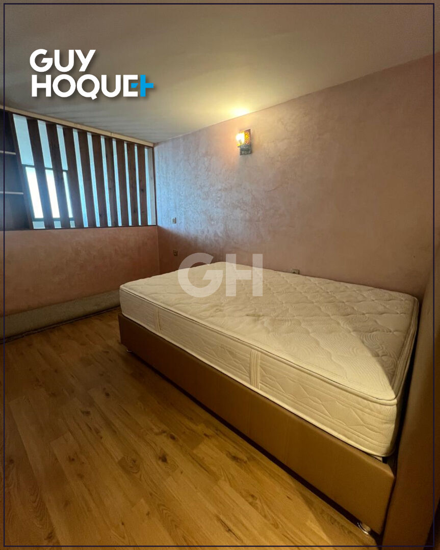 Superbe duplex Art Déco entièrement rénové à Emile Zola