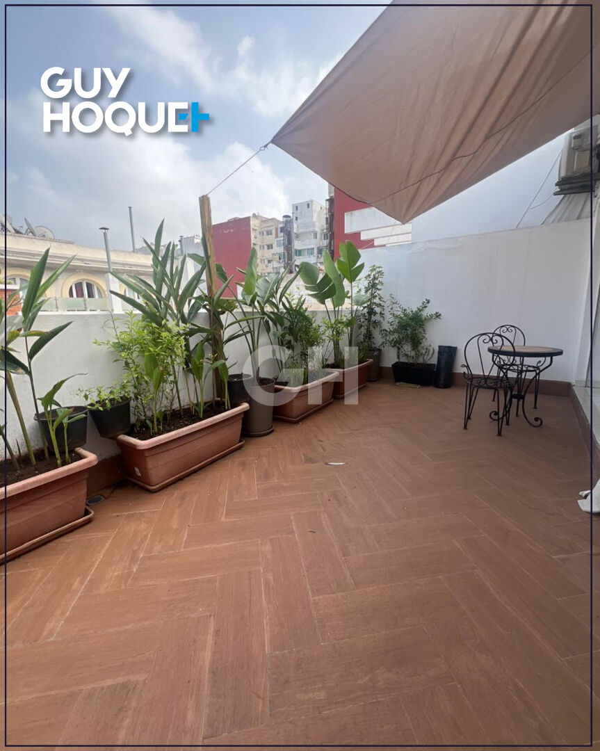 Studio neuf joliement meuble bvd dAnfa