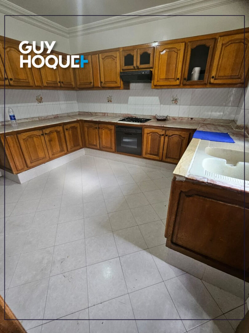 Appartement  5 pièces au coeur de Bourgogne 195 m2