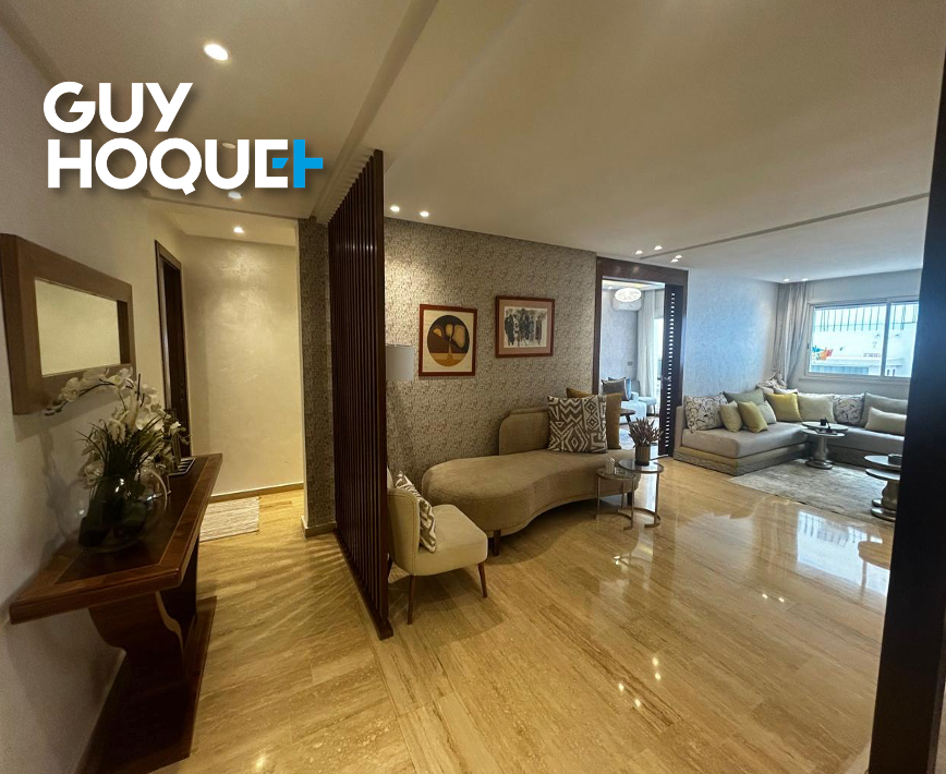 Appartement moderne avec cour sur Gauthier