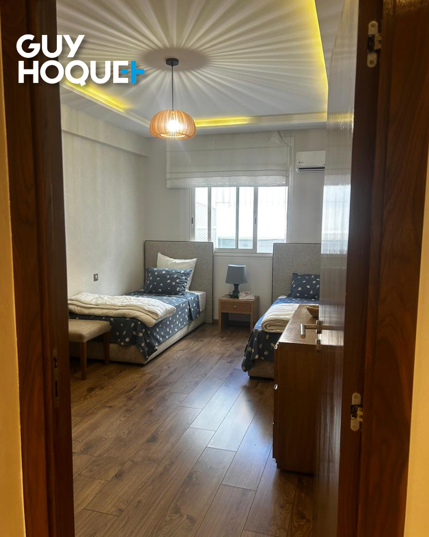 Appartement moderne avec cour sur Gauthier