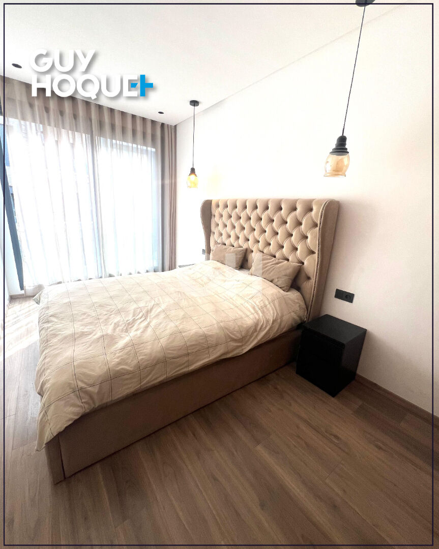 joli studio meublé princesses