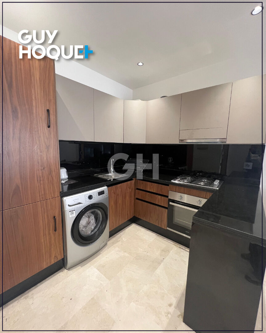 joli studio meublé princesses