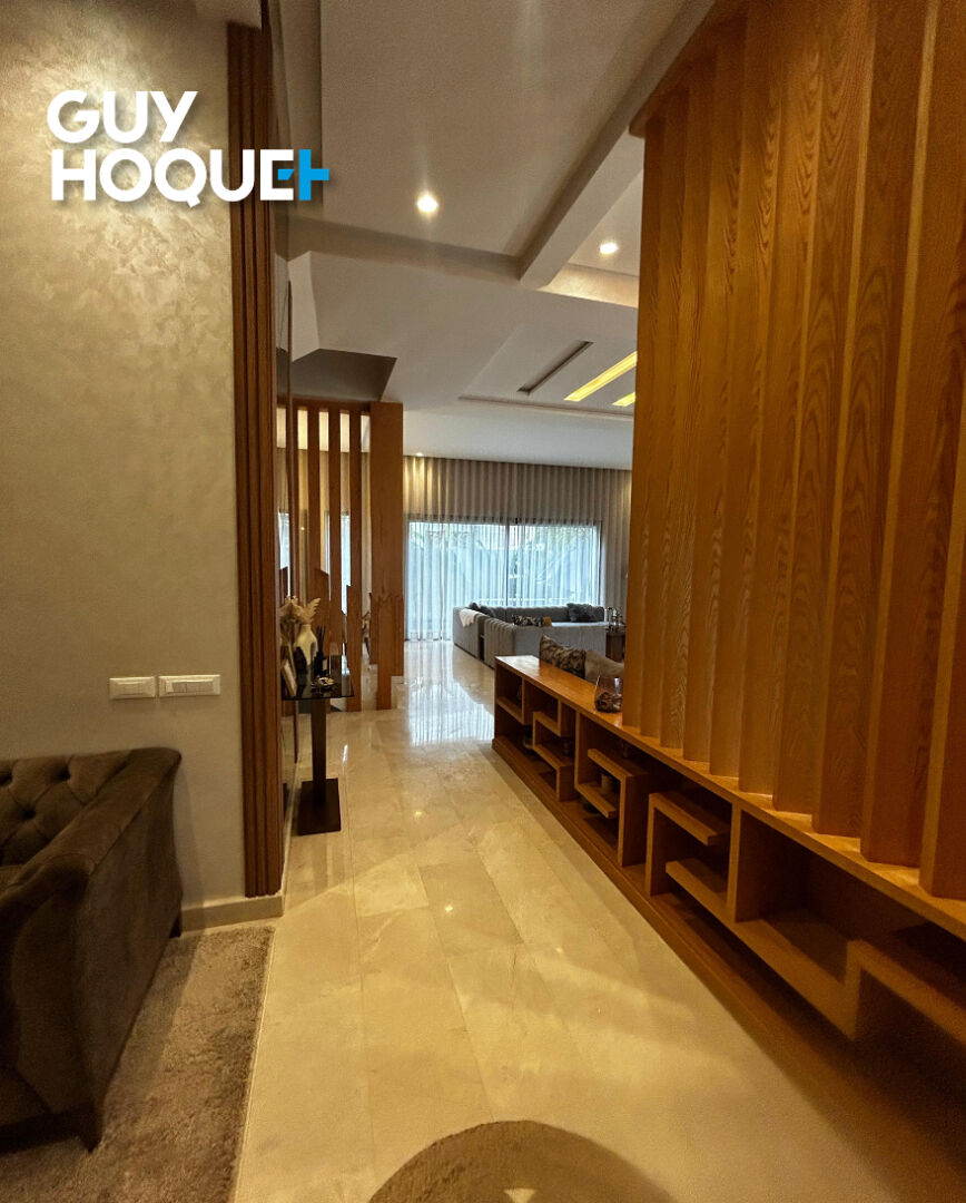 Villa Magnifique à vendre meublée à 10 minutes de Leon L'africain