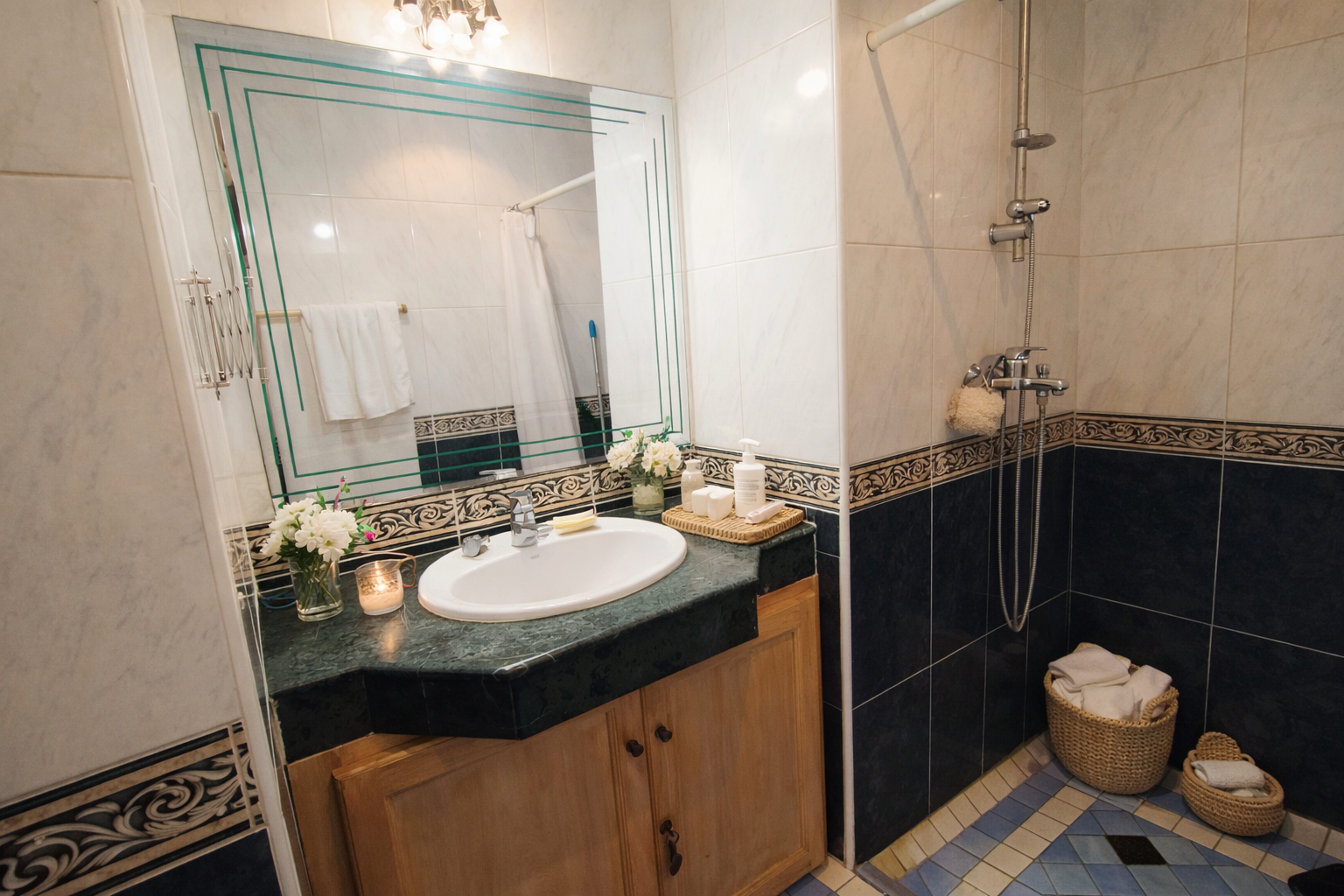 Appartement 180 m² 6eme étage Gauthier