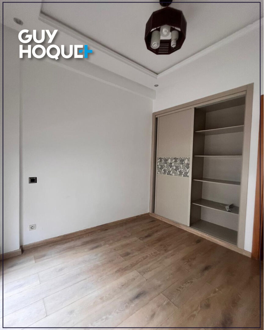 2 chambres Boulevard de la Corniche