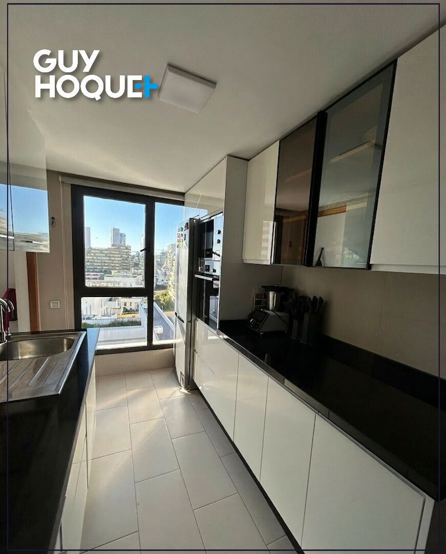 Élégant duplex haut standing avec vue dégagée - CFC