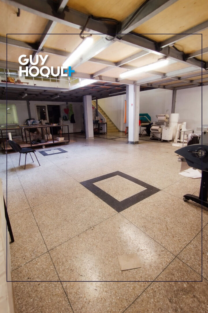 Local + bureaux 615 m² — Beauséjour