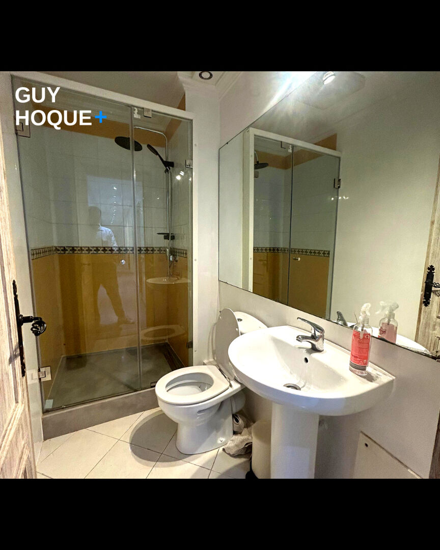 studio à vendre 83m2 donc 33M2 de terrasse