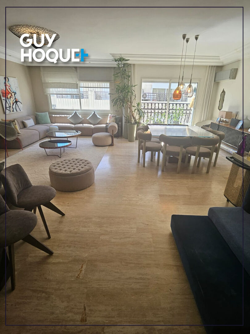 Élégant Appartement de 227 m² au Coeur de Racine