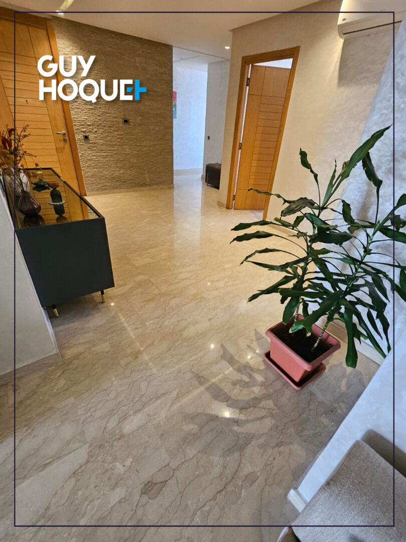 Appartement quasi neuf avec terrasse sans vis-à-vis