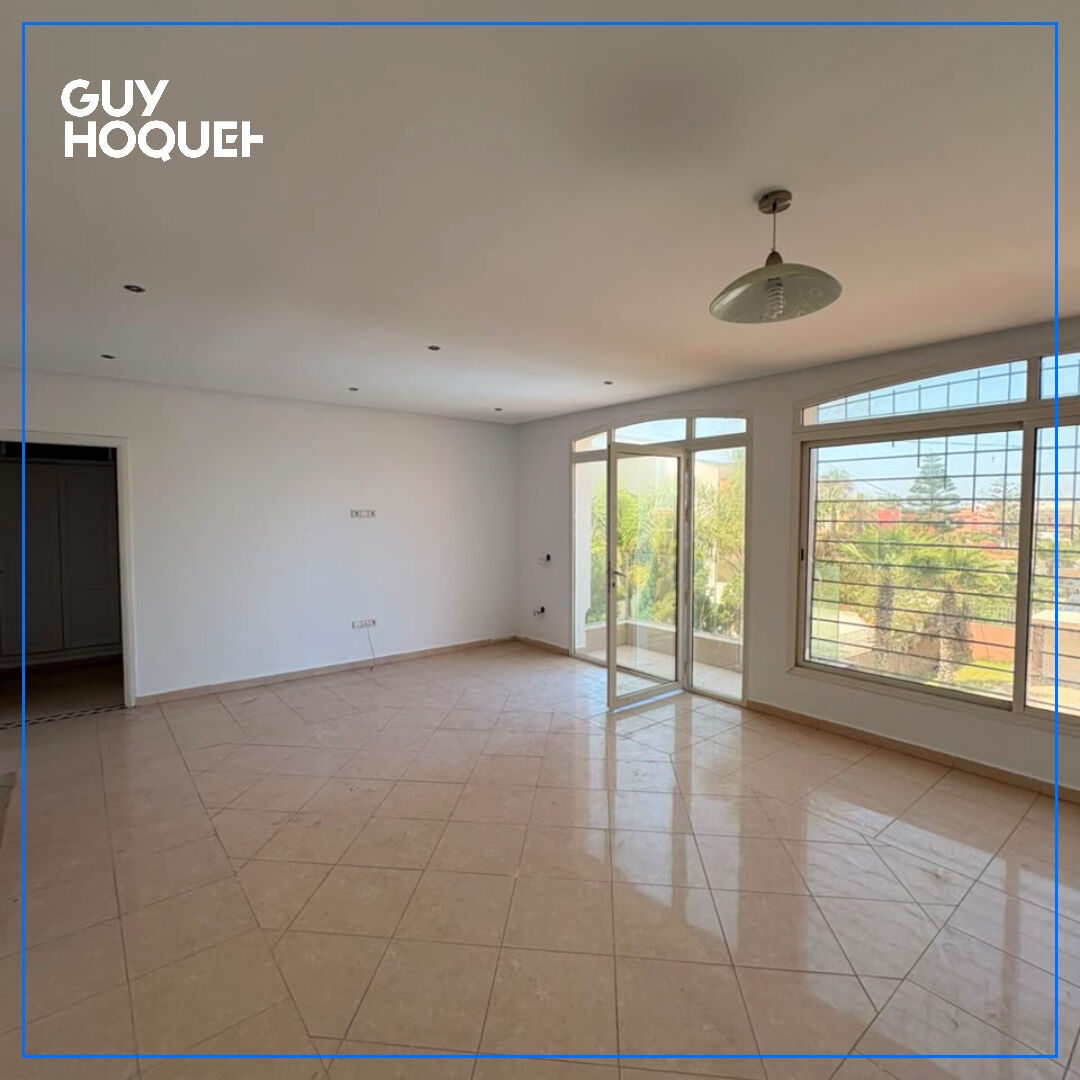 Villa de 236M2 remit à neuf