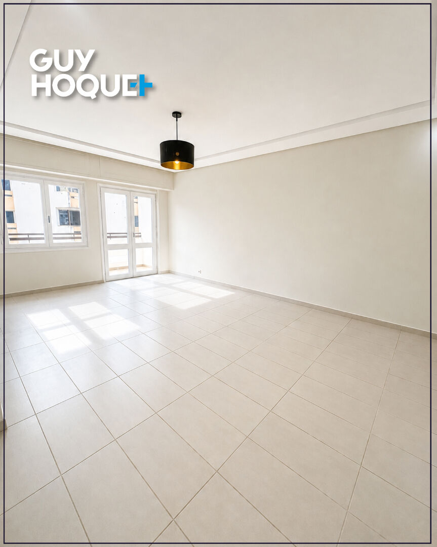 Appartement 4 pièces 120 m² · à Casablanca · 120 m² · 853 €