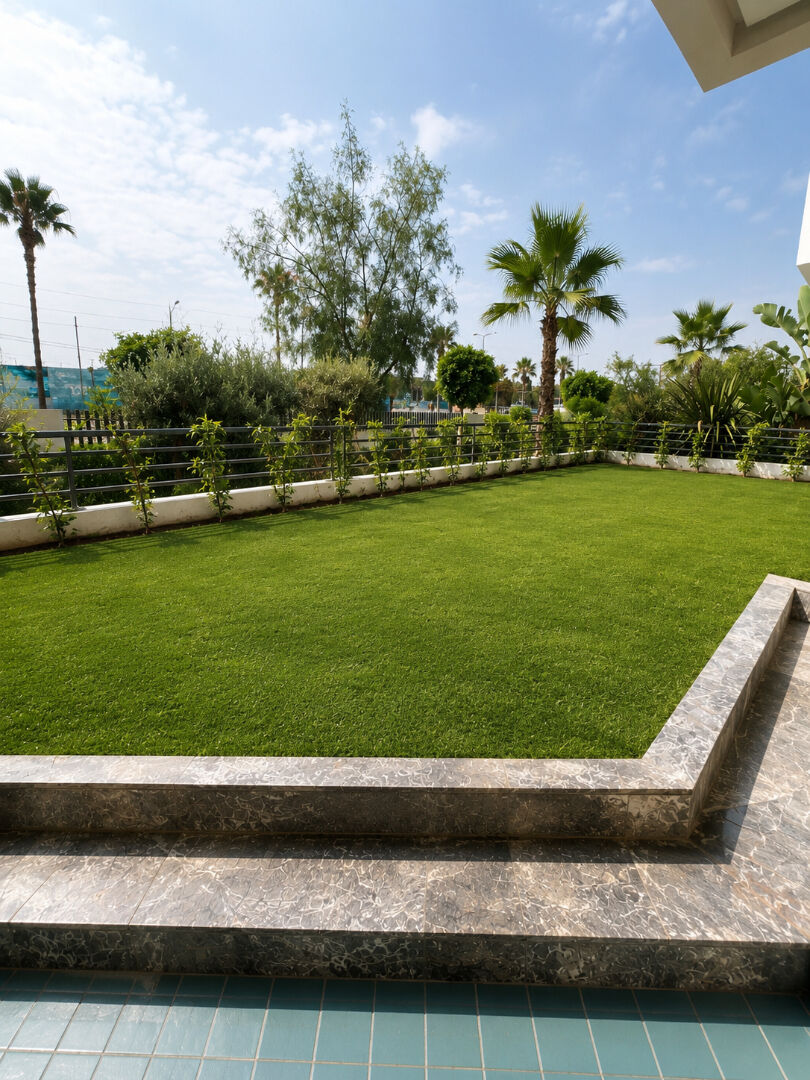 Appartement vide 3 chambres avec jardin Ain Diab