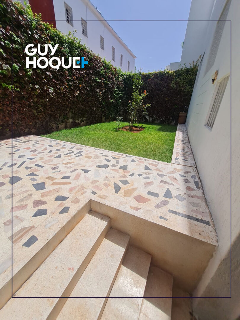 Villa à fort potentiel de rénovation ? Quartier Nawrass 229m2