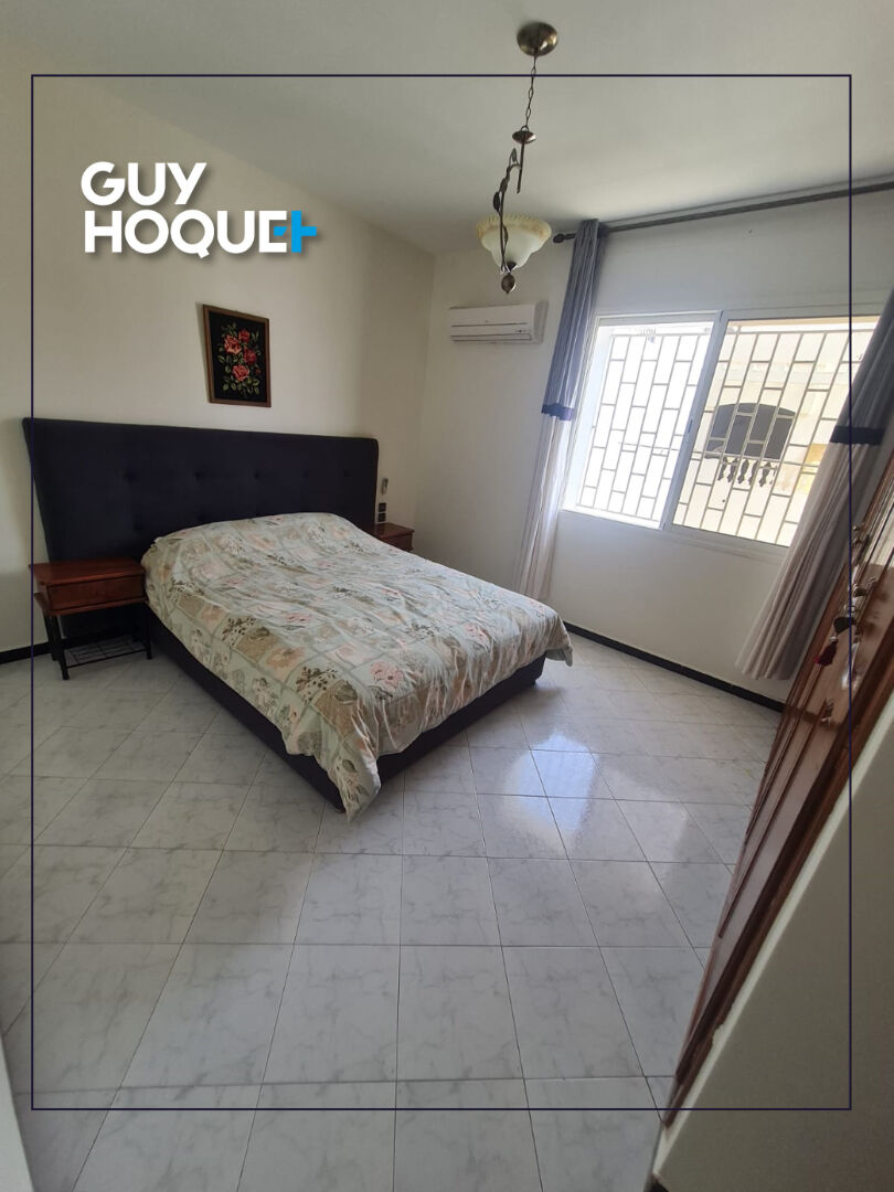 Villa à fort potentiel de rénovation ? Quartier Nawrass 229m2