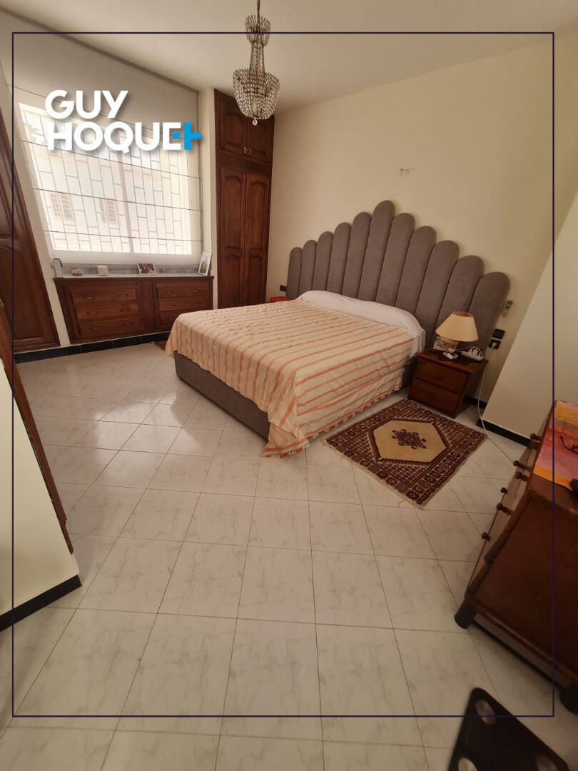 Villa à fort potentiel de rénovation ? Quartier Nawrass 229m2