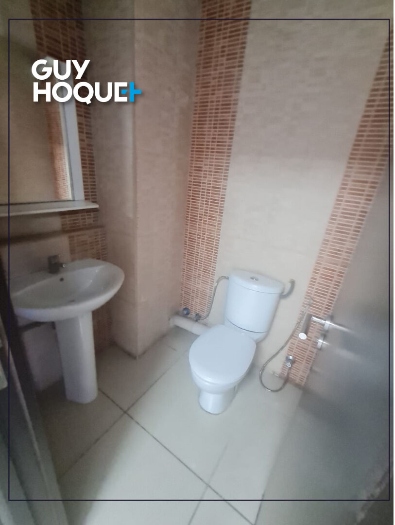 Bureau à vendre  42 m²  Boulevard Zerktouni