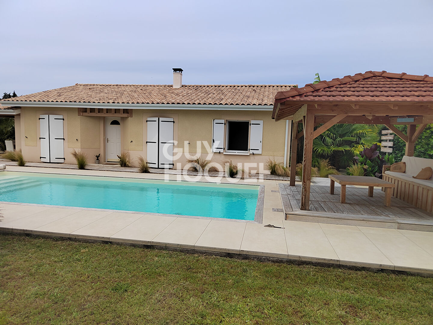 Maison T5 (107 m²) en vente à MIOS