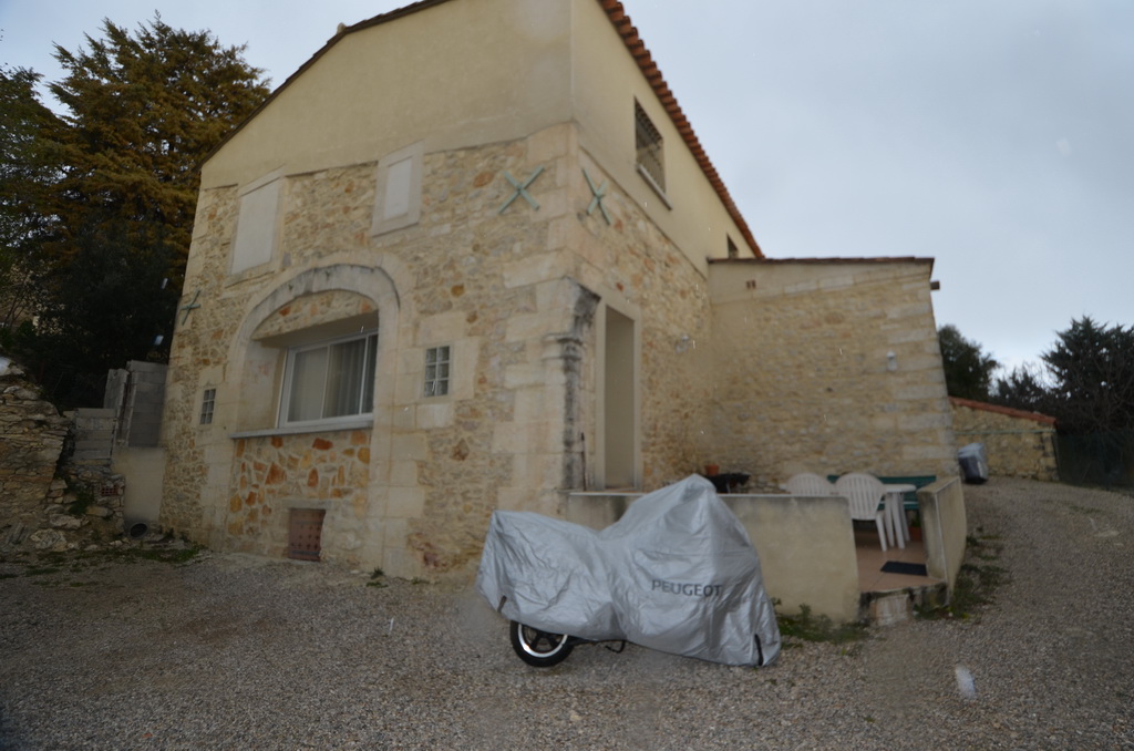 TEYRAN - MAISON AU CALME