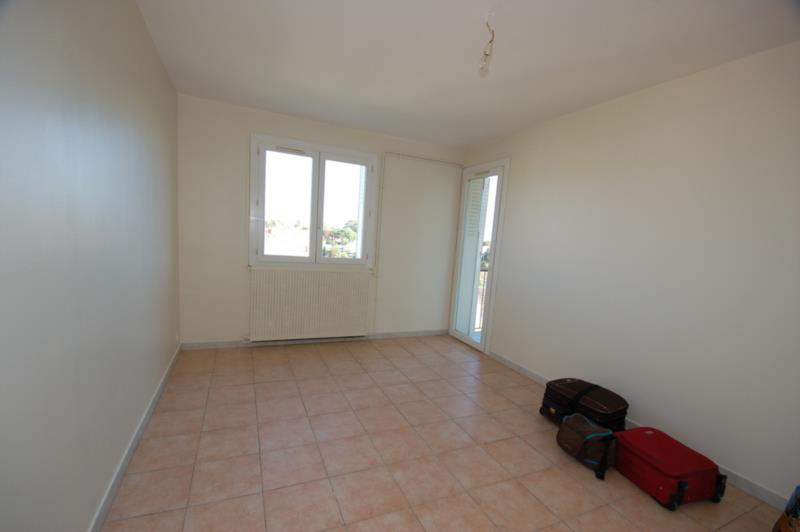 CASTELNAU- LE-LEZ