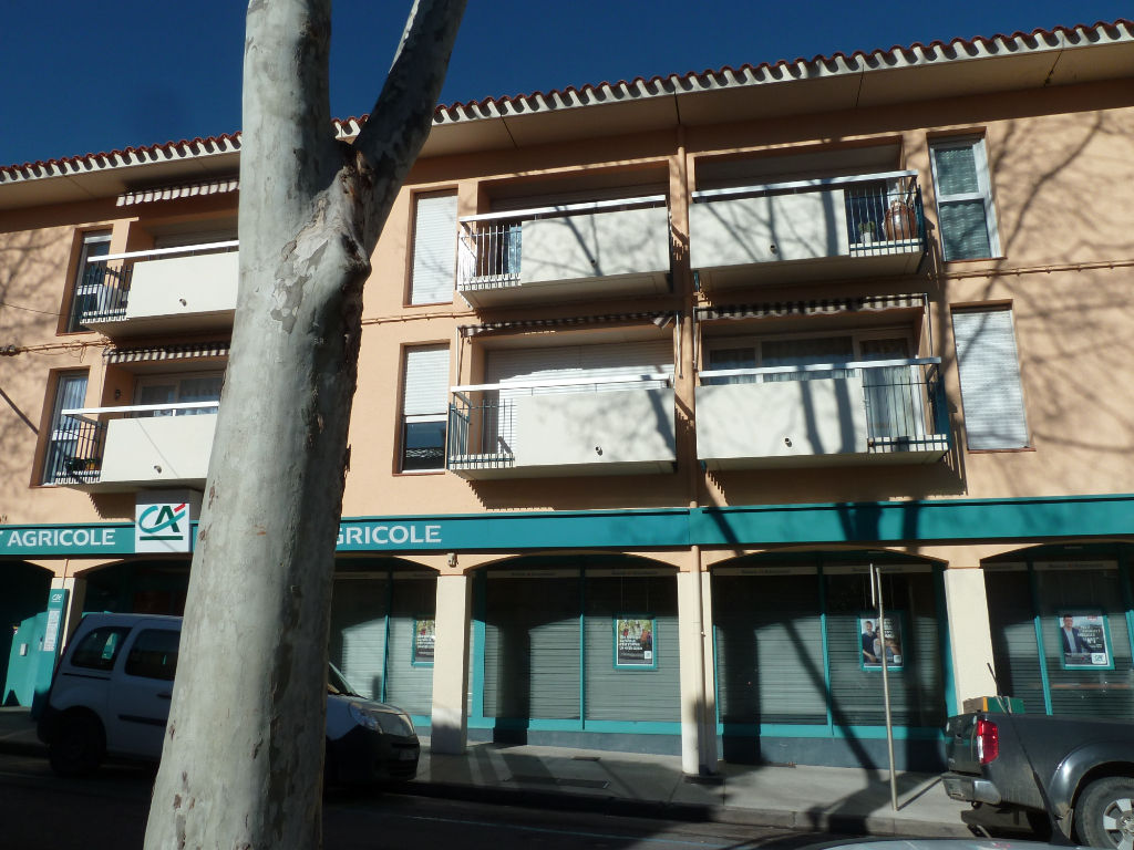 Appartement d'environ 43 m² à vendre à CERET (66400).