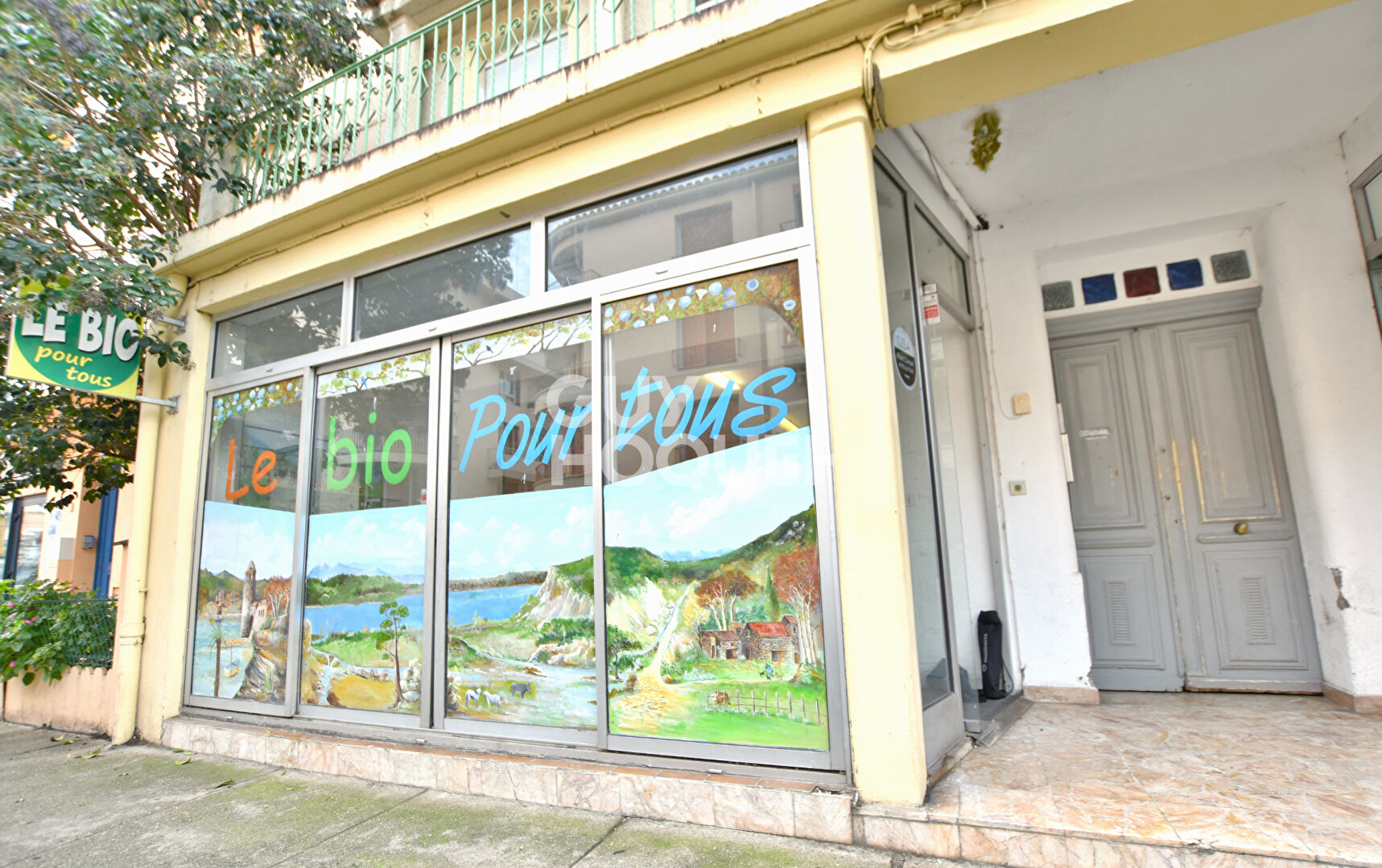 À vendre - locaux de 99 m² à Amélie-les-Bains-Palalda