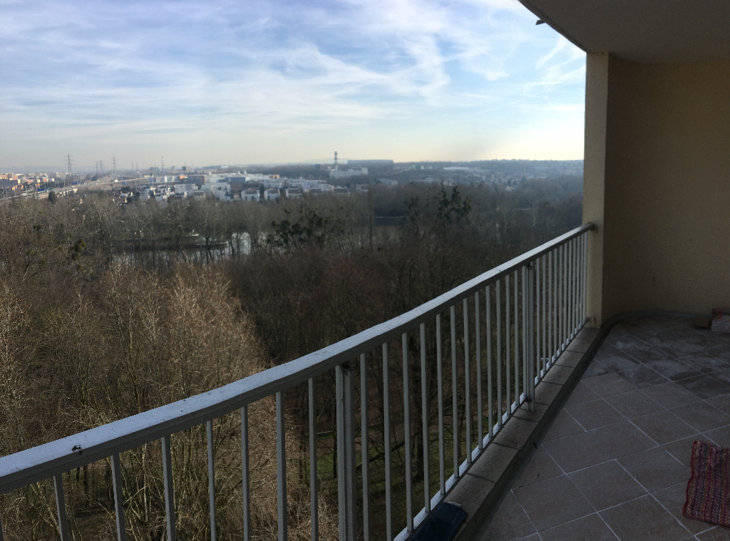 Appartement type F3 situé au Larris à Pontoise