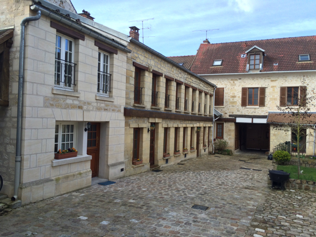 Grand F1 dans ancien corps de ferme rénové