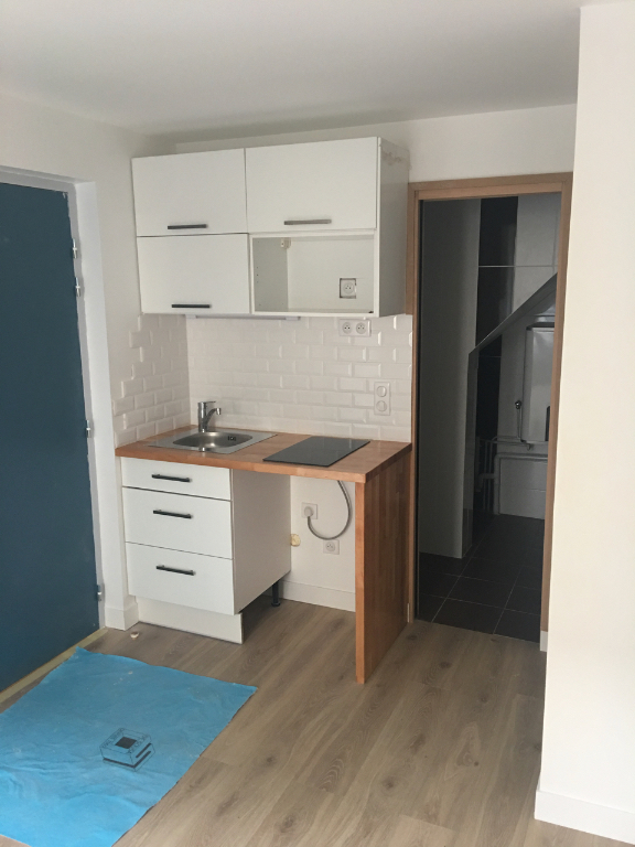 Studio à Saint Ouen L'aumône à deux pas de la gare