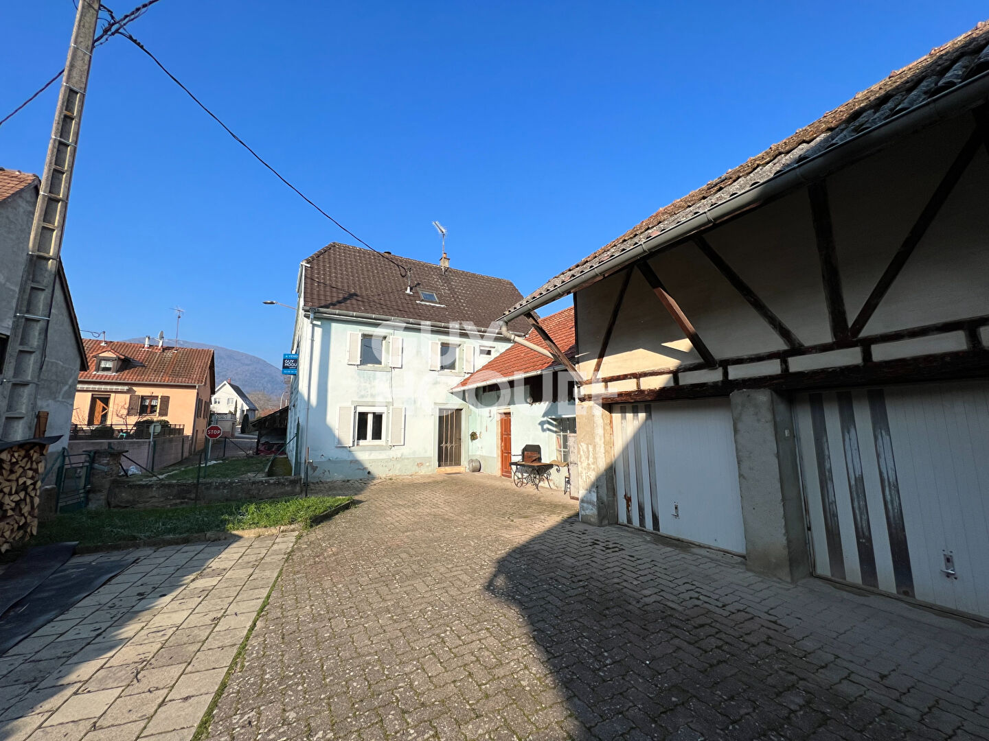 Ancienne ferme de 5 pièces au calme de 125 m² et de 496 m² de terrain à HARTMANNSWILLER
