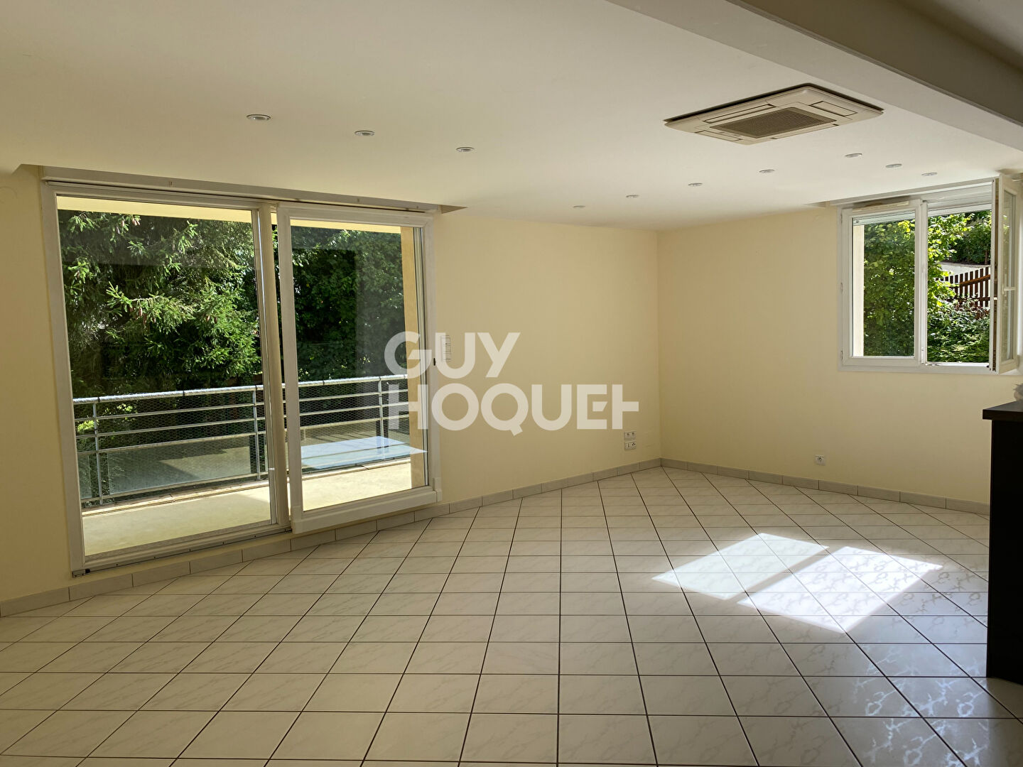 Location : appartement F4 (91 m²) à THANN