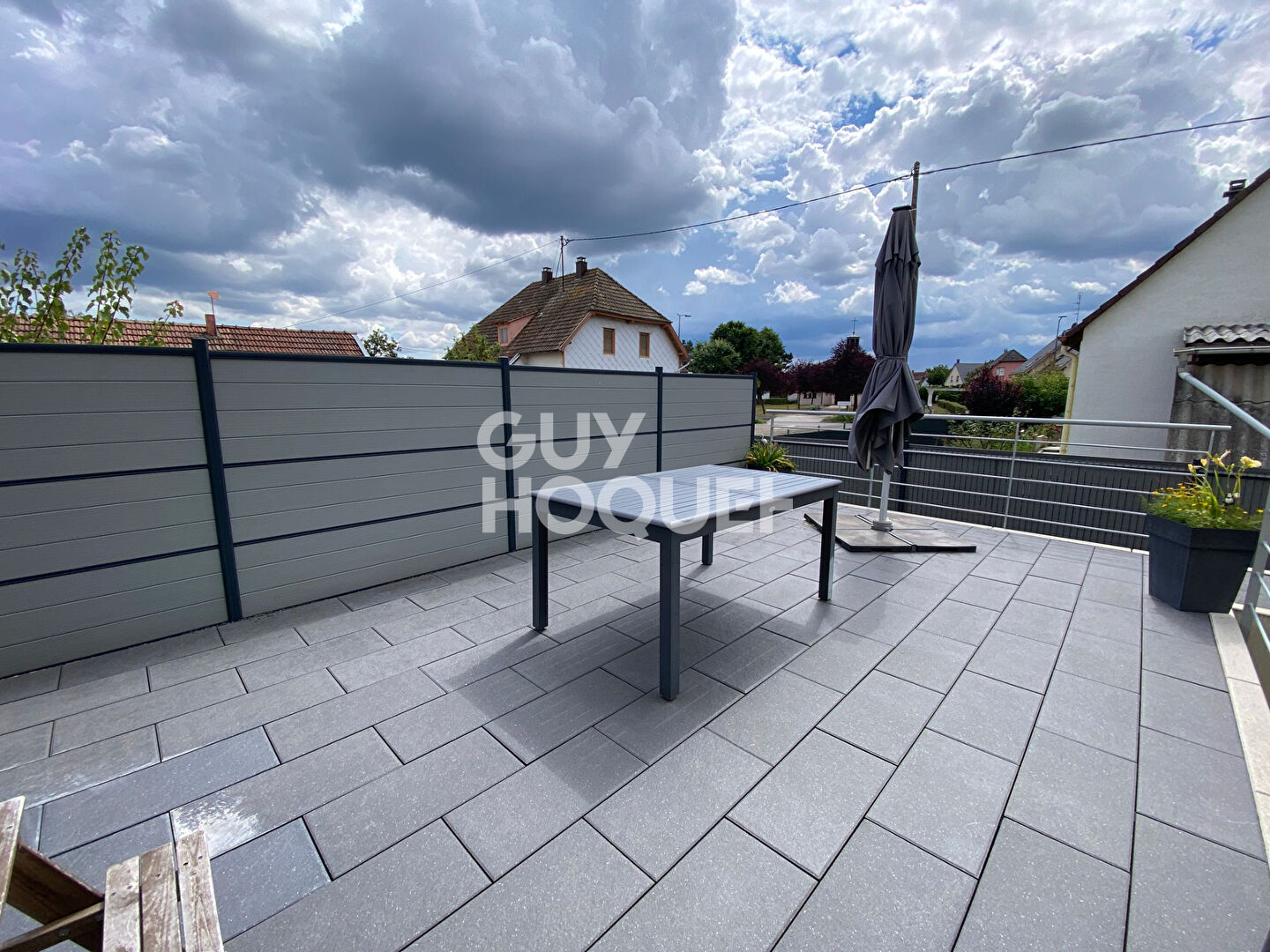 Maison à vendre à CERNAY - 5 pièces, 3 chambres, terrasse et jardin