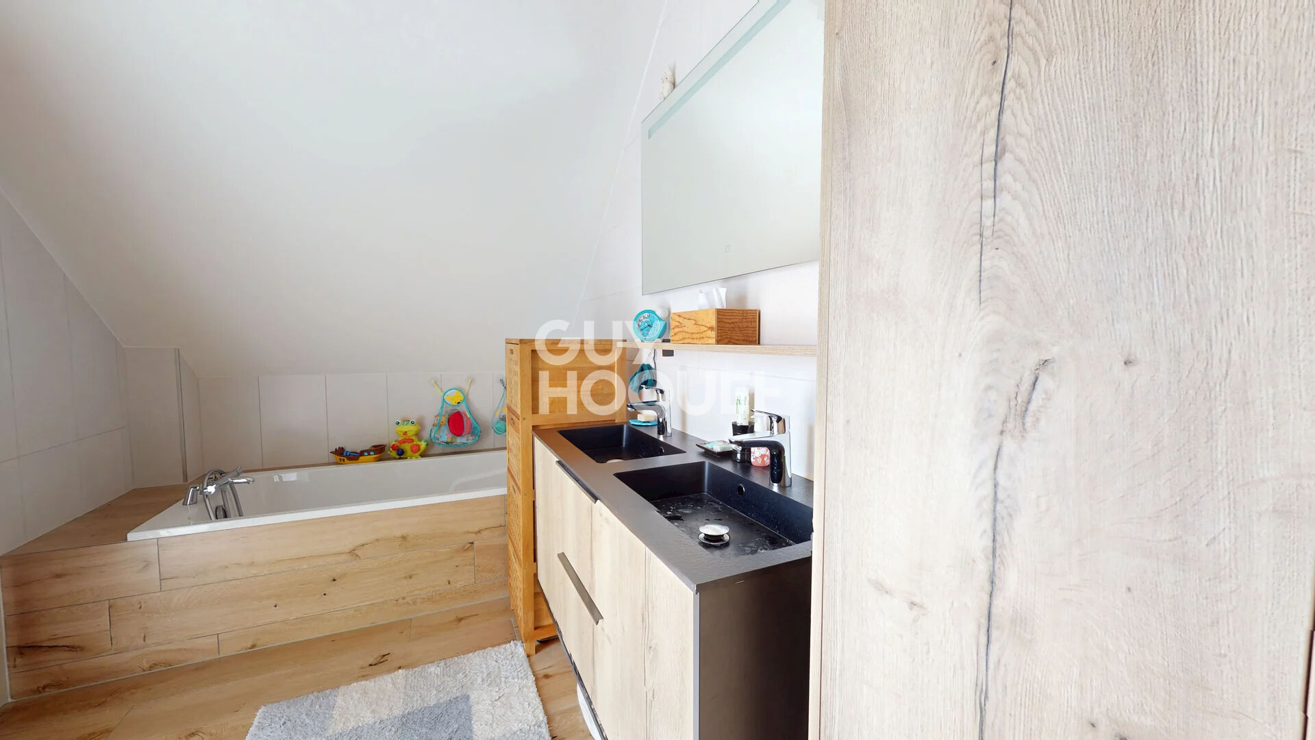 Maison à vendre à CERNAY - 5 pièces, 3 chambres, terrasse et jardin