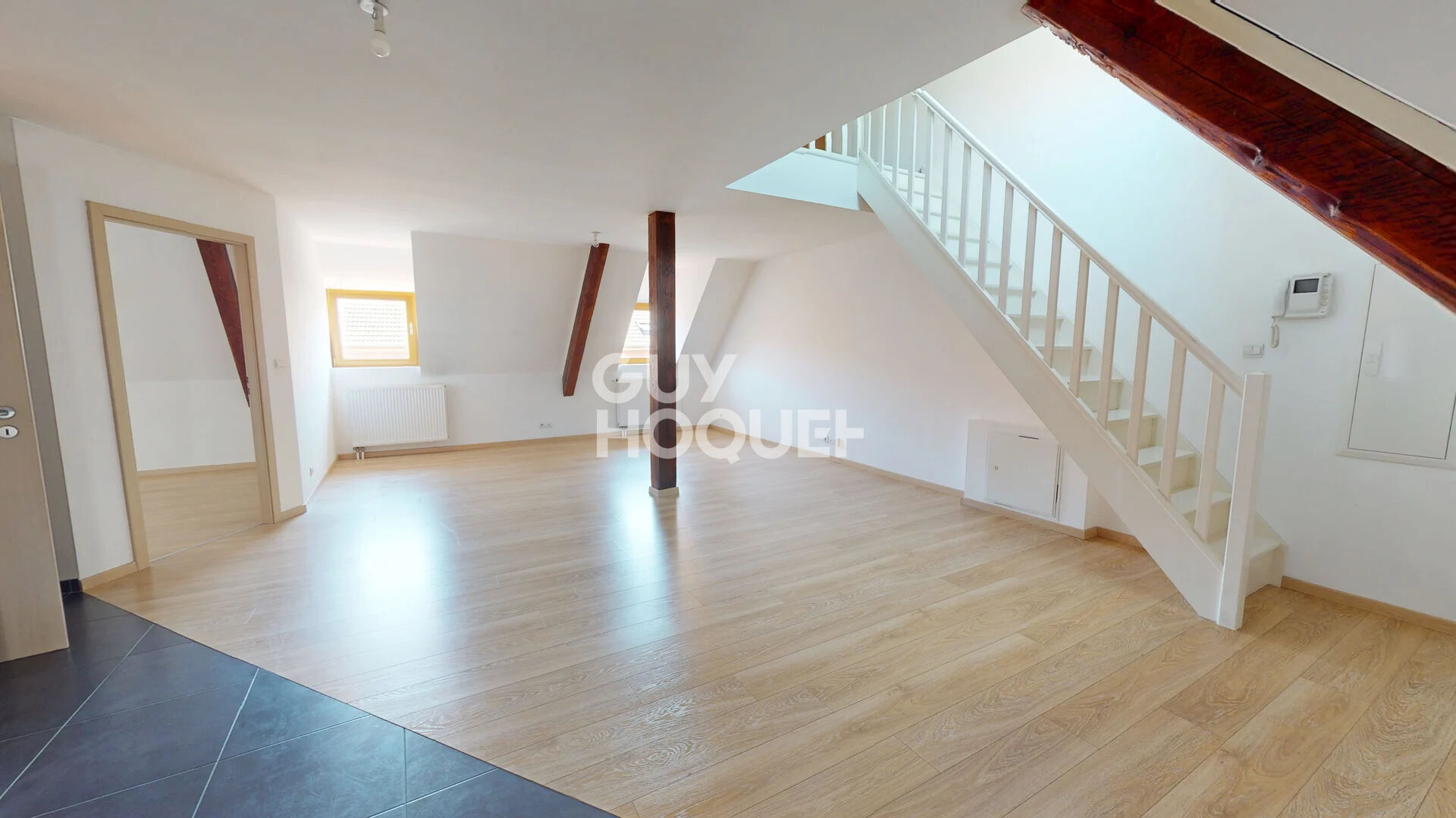 Appartement atypique en duplex de 61.19 m² au centre ville de CERNAY