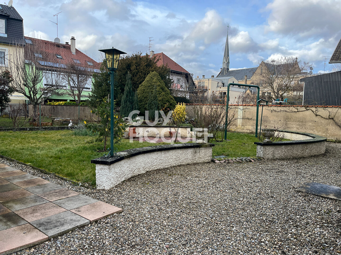 Maison à vendre à RIEDISHEIM - 9 pièces, 6 chambres, jardin