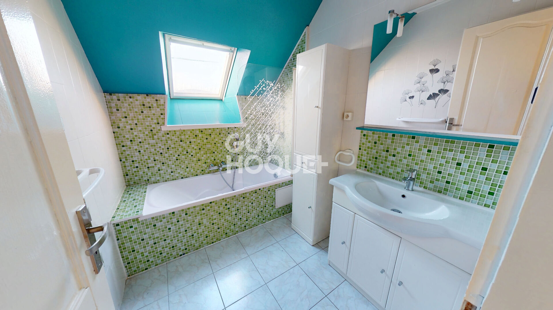 Maison familiale de 7 pièces avec piscine à vendre à Cernay