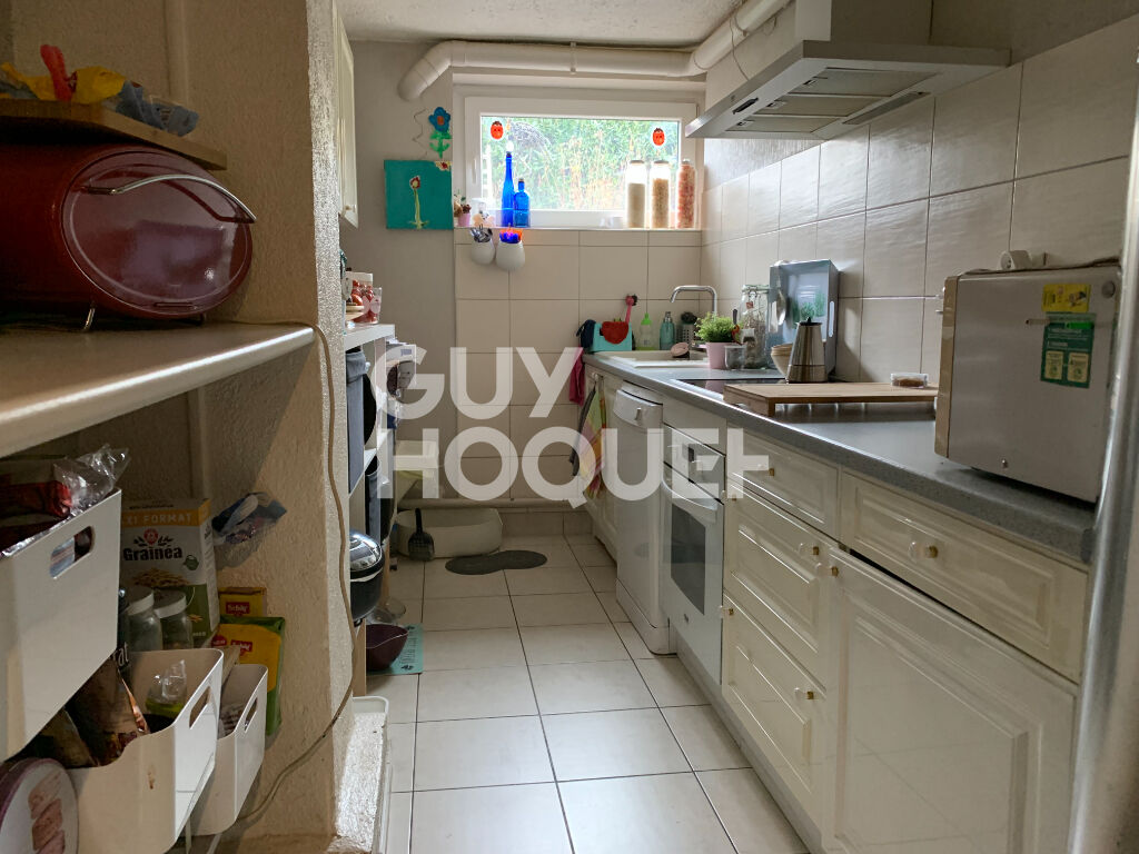 APPARTEMENT 4 PIÈCES 80 m²  